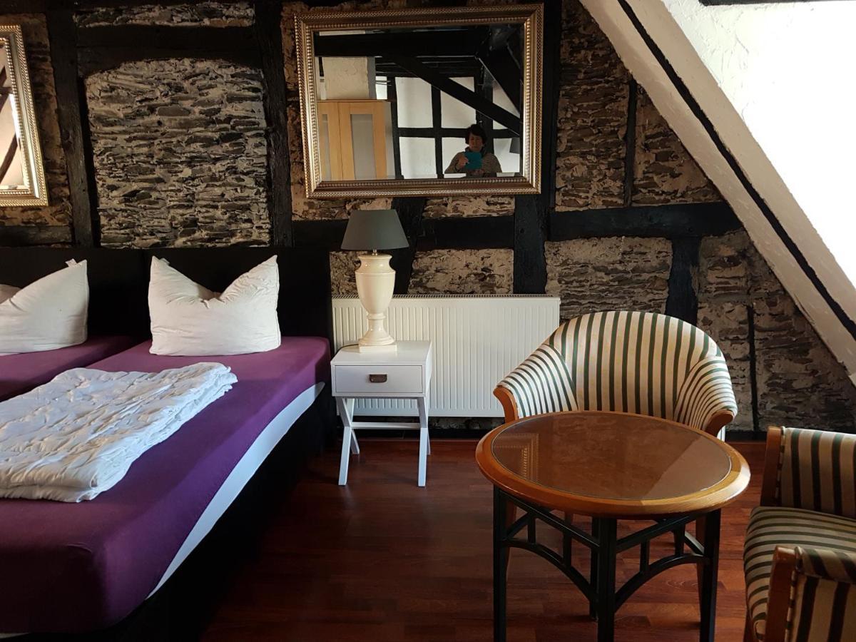 Haus Am Bachgasse - Haus Von 1777 Mit Sauna Zell an der Mosel Dış mekan fotoğraf